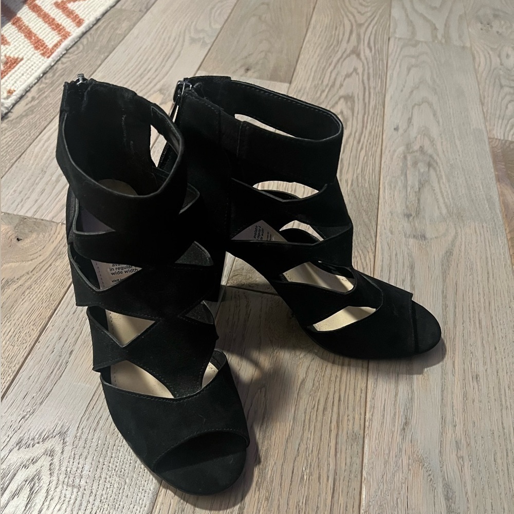 OPEN Toed, 3 Inch Heel, Black Sandal Style Liz Claiborne Heels, Size 7.5